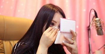 网络女主播整容获得真爱,网络女主播整容寻真爱之旅