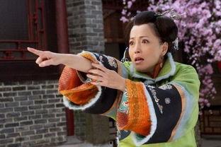 苑琼丹个人资料照片,香港影视界“开心果”，魅力四射的喜剧女王