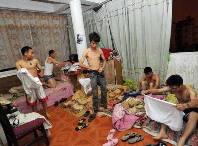 鞍山传销生活照,真实照片背后的黑暗现实