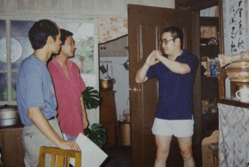 梁天动态表情包,捕捉喜剧大师的瞬间魅力